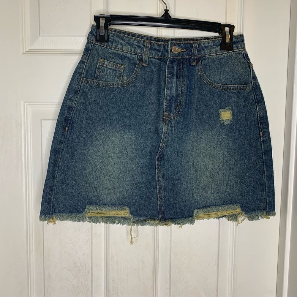 Missguided Ripped Aline Jean Skirt Raw Hem Size 4